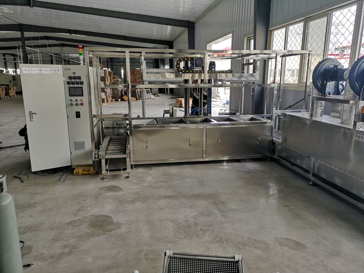 全自動(dòng)超聲波清洗機(jī)在出廠前需要哪些安裝調(diào)試？